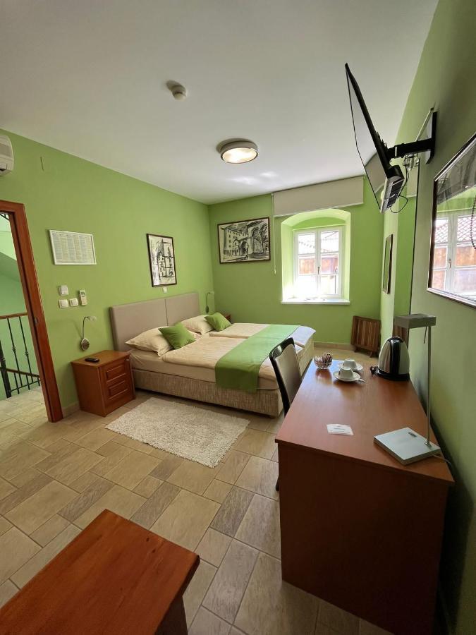 Rooms Toni Palace Spalato Esterno foto